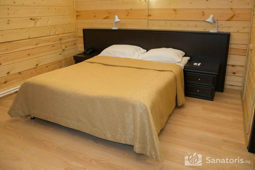 Коттедж №10 (Туристический комплекс), 3-местный