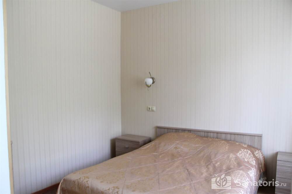 Одноместный двухкомнатный Джуниор Сюит (корп. 2)