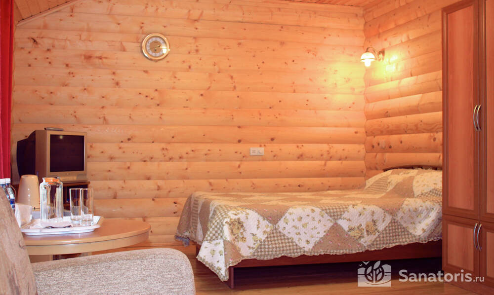 Коттедж №8 (Туристический комплекс), 1-местный семейный