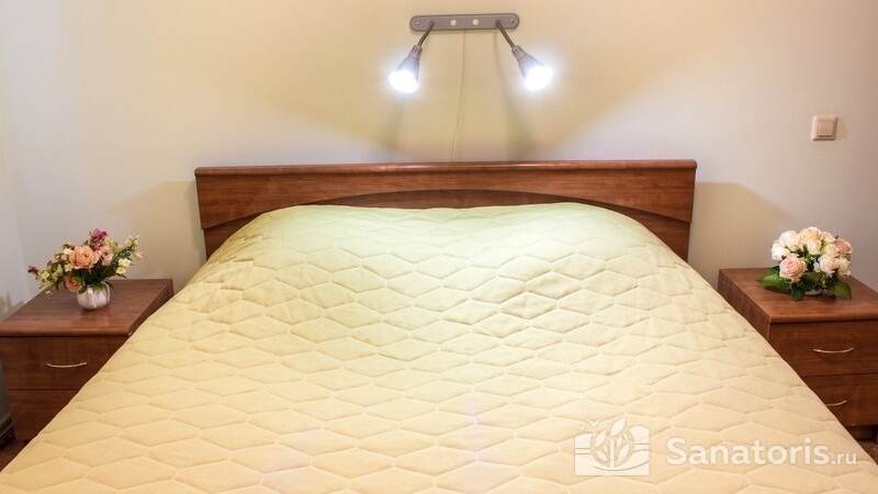 Двухкомнатный двухместный номер Люкс Коттедж №3