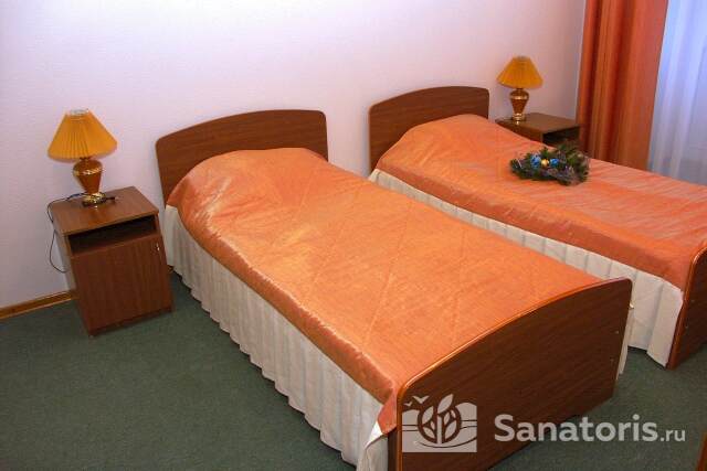 2- местный 2-х комнатный "ДЖУНИОР СЮИТ"