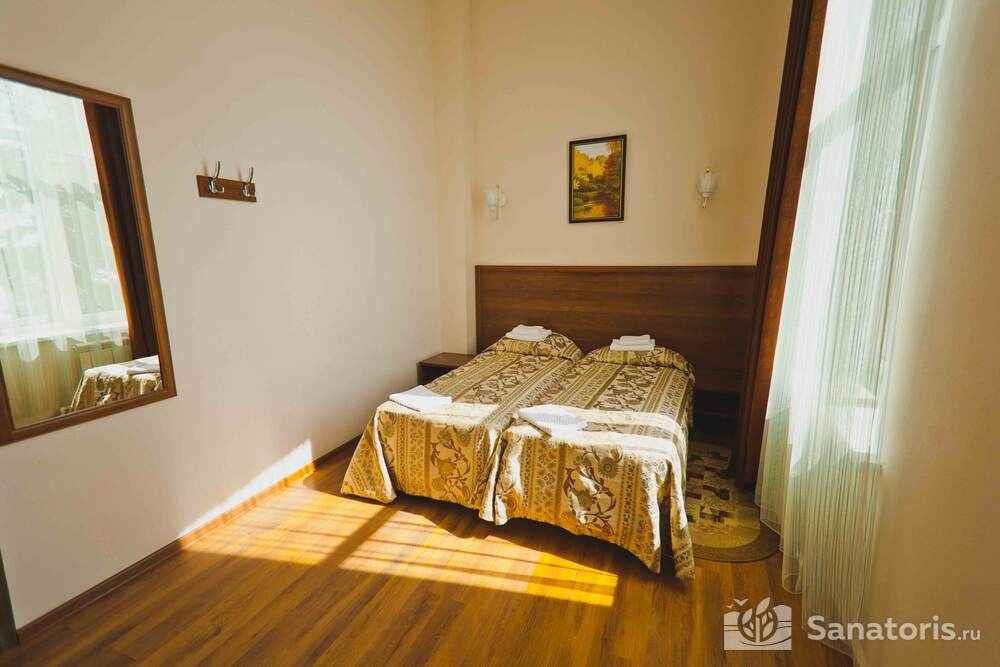  Коттеджи / Усадьба-1