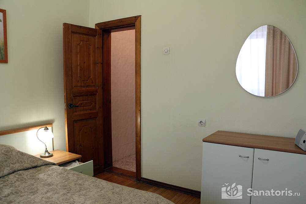 Двухкомнатный 1 местный 2 категории (26-27 кв.м)