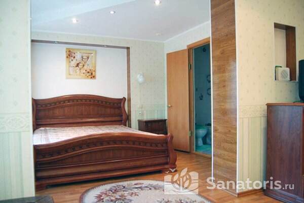 «Люкс» двухместный двухкомнатный