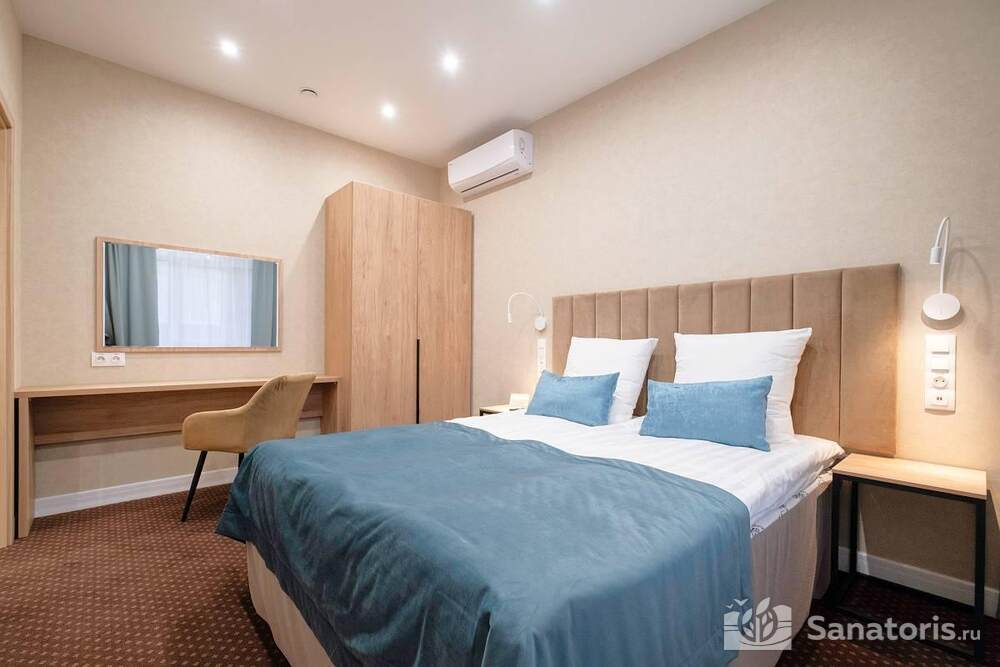 Джуниор сюит двухкомнатный