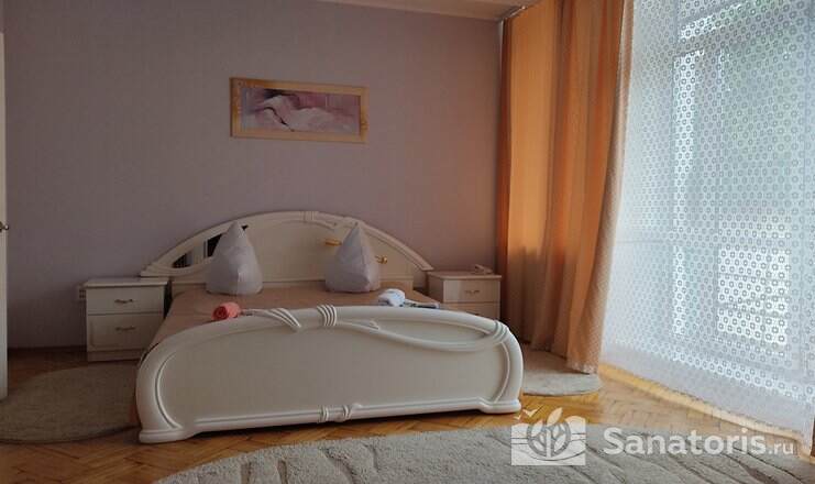 Двухместный двухкомнатный номер люкс