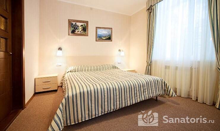 2-местный 2-комнатный Люкс (корпус 4)