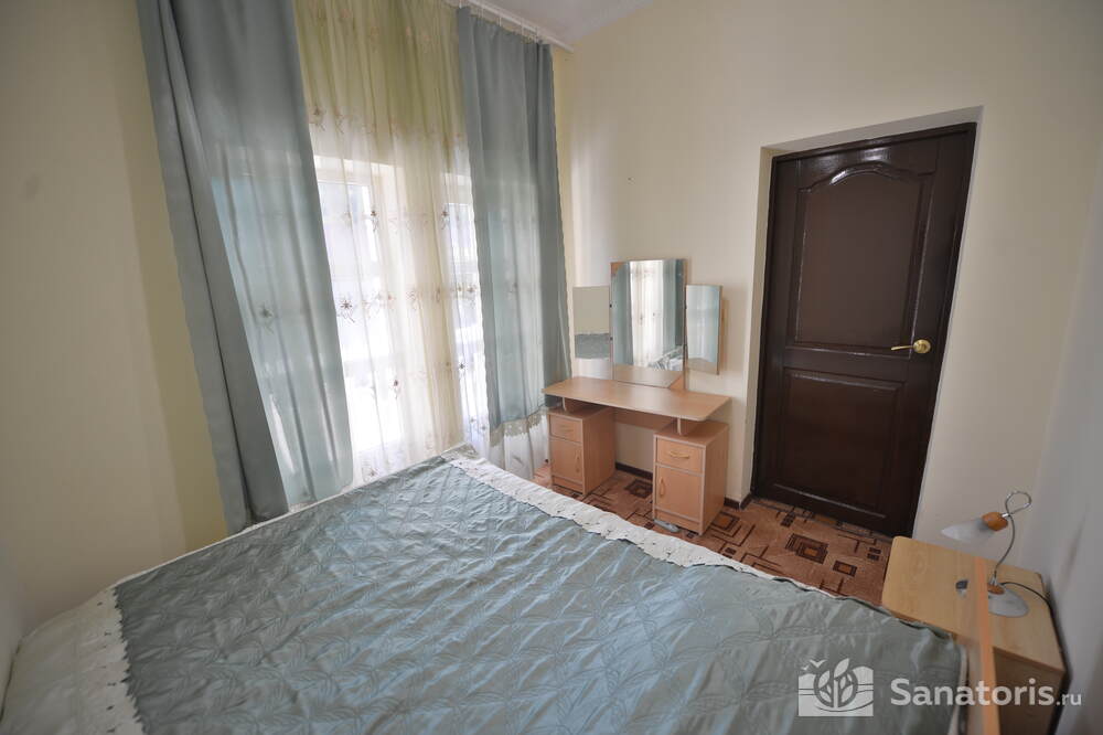 Люкс с видом на поселок