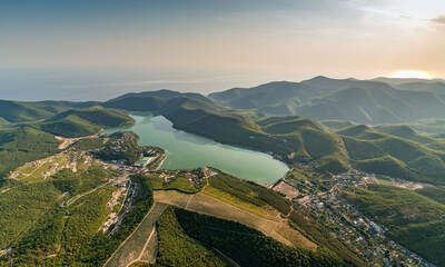 Село Абрау-Дюрсо