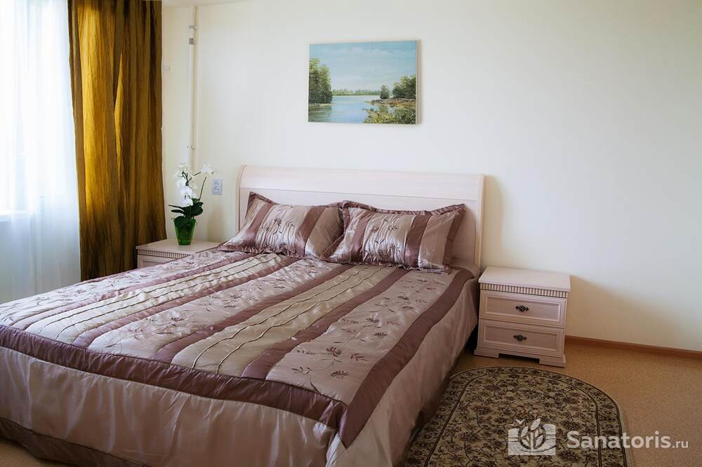 Двухкомнатный номер повышенной комфортности на 2-х человек	