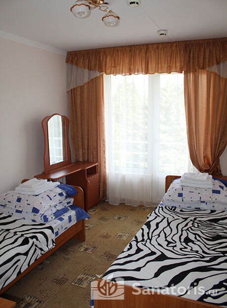 Двухместный двухкомнатный полулюкс