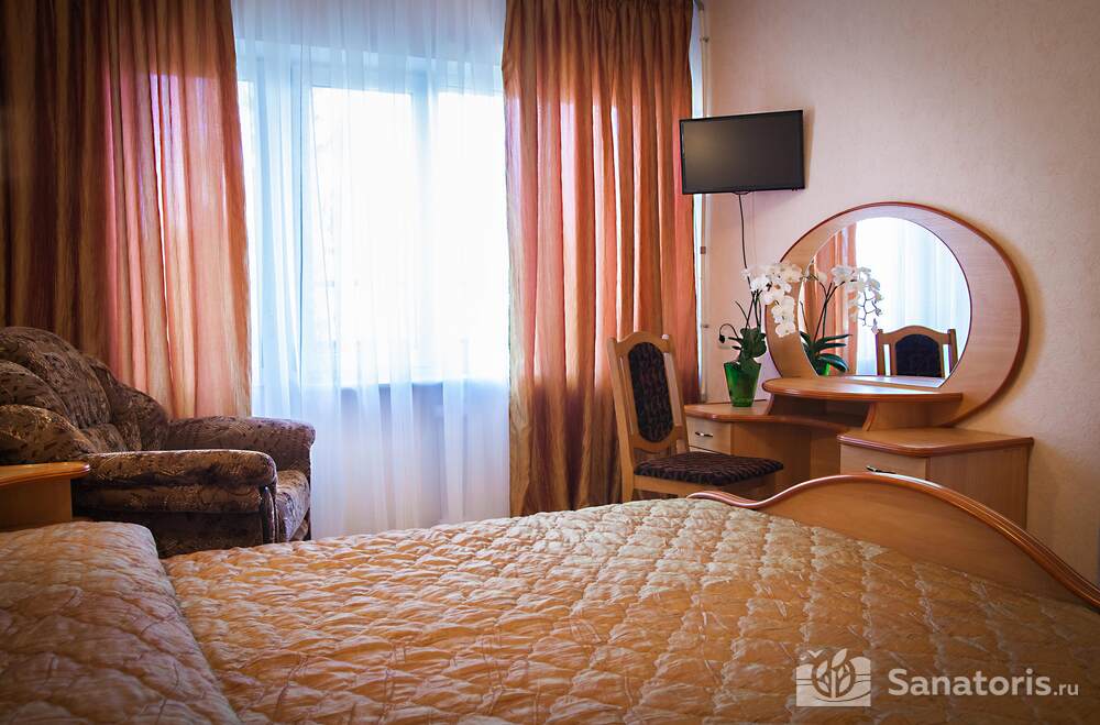 Одноместный номер повышенной комфортности	