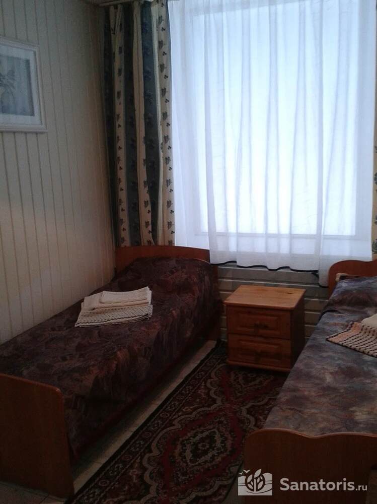 Стандартный 2-х местный номер(удобства на этаже)