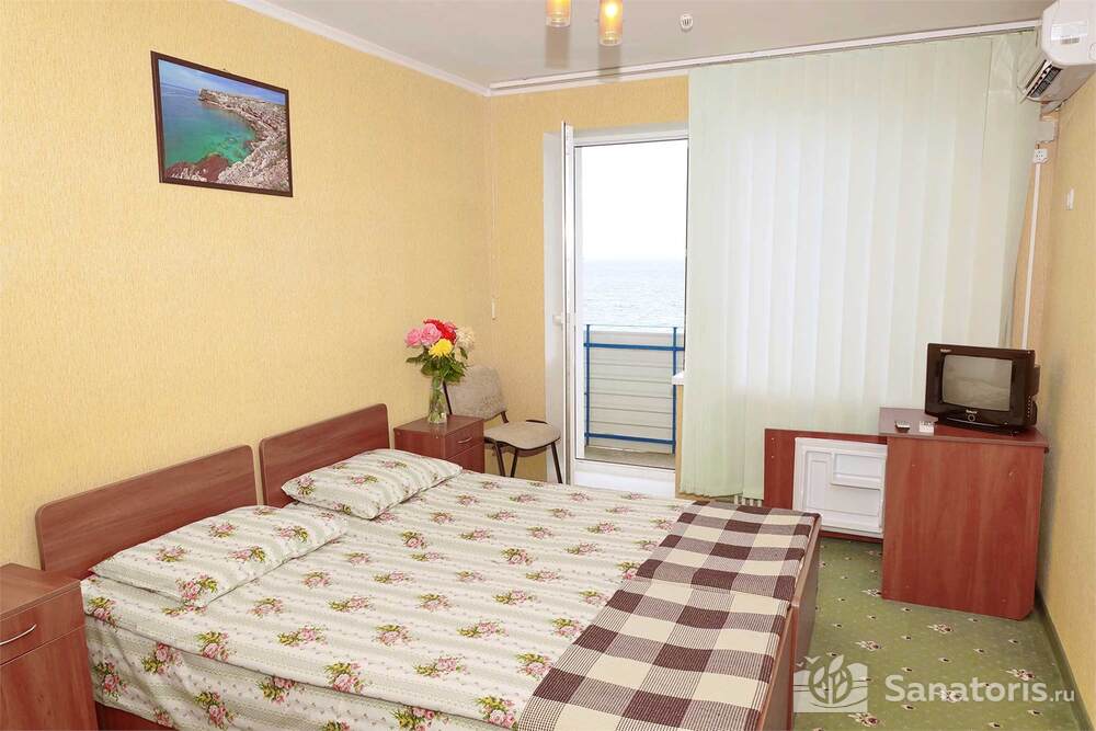 Корпус "Морской" 1-к. 2-х мест. "стандарт" 1-я кат вид на степь