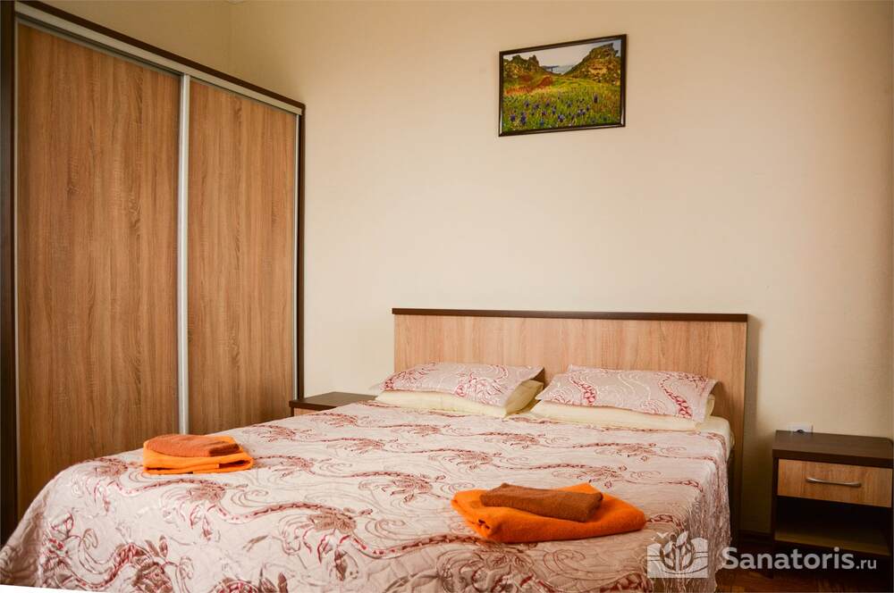 «Усадьба Попова» 2-комн. 3-х местный "джуниор сюит"