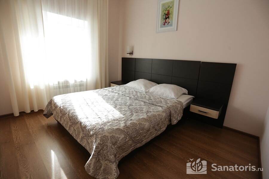 Двухкомнатный двухместный Полулюкс