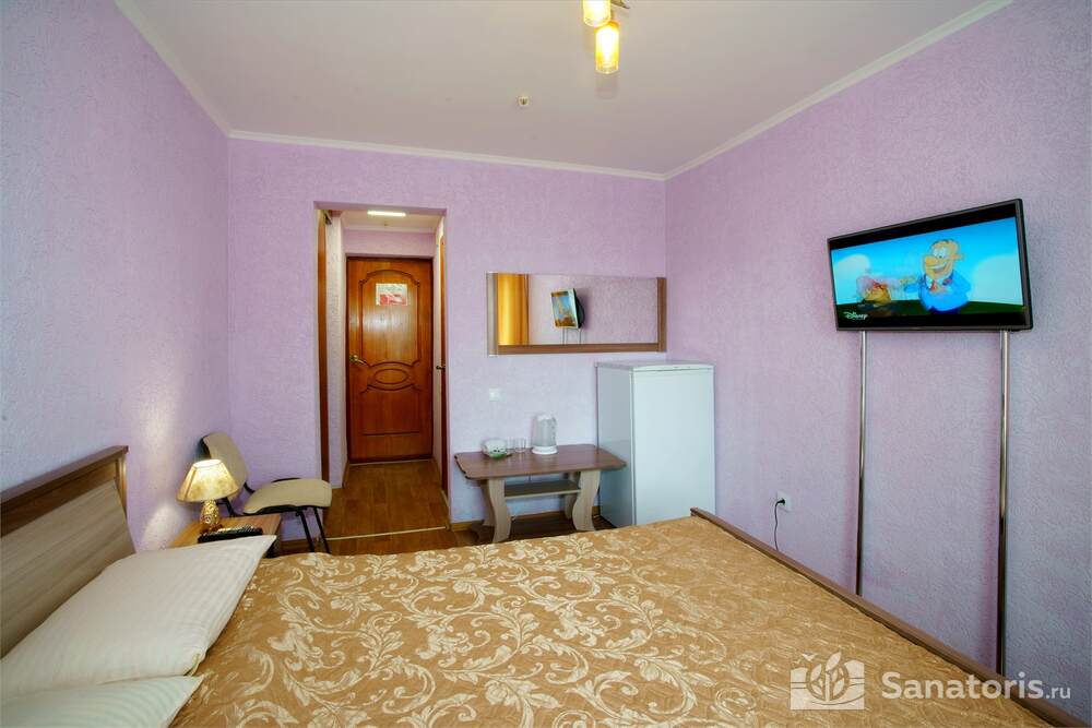 "Морской" 1-к. 2-х мест. "улучшенный" с видом на море 1-я кат.