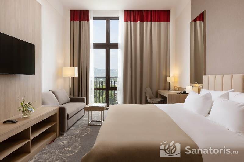 Полулюкс с панорамным видом