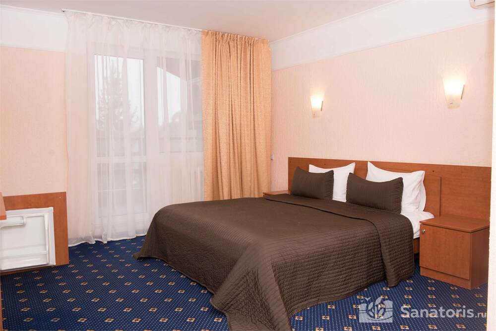 Стандарт с видом на озеро Double (Отель «Alira Palace»)