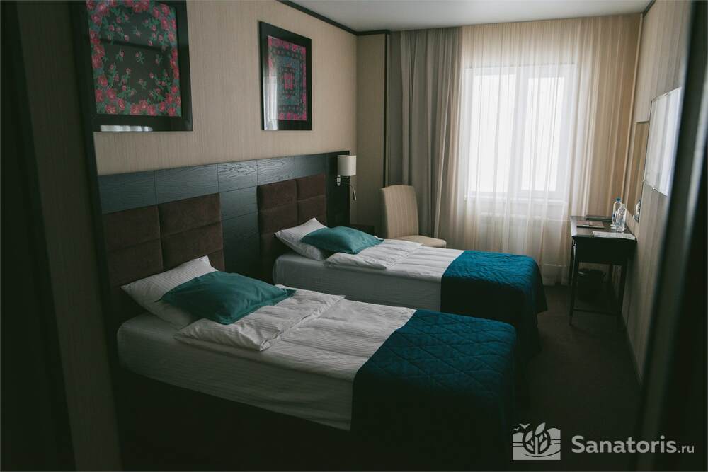 «Улучшенный» с двумя полутораспальными кроватями