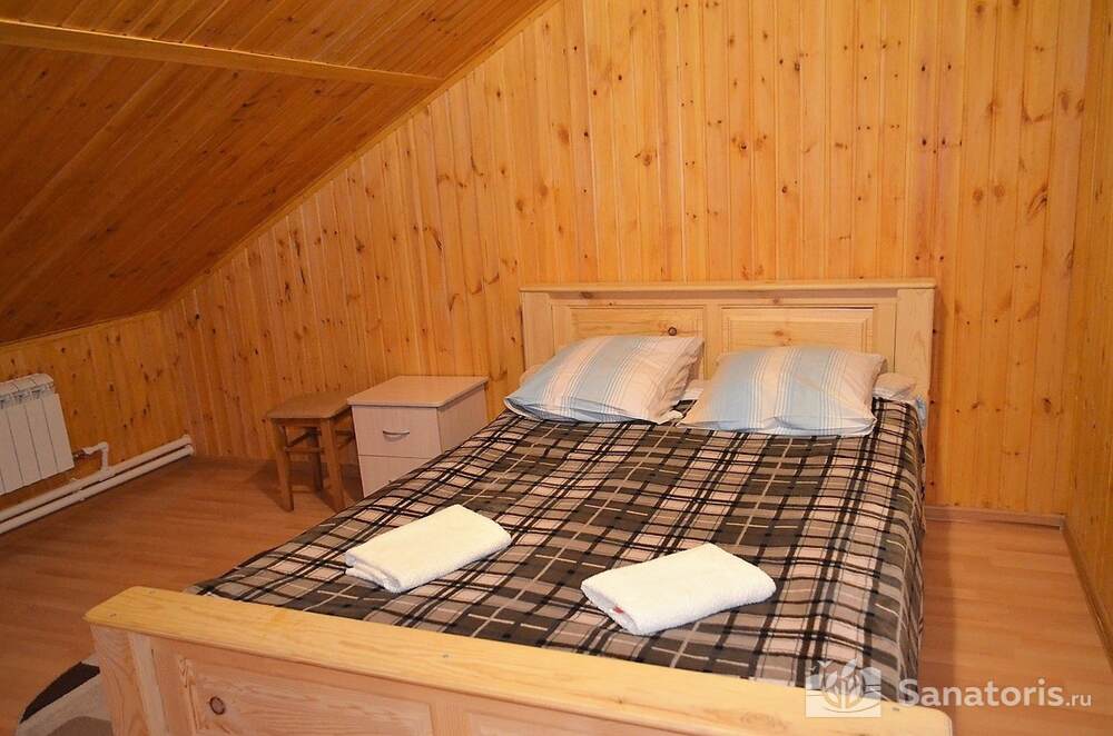 Люкс+ четырехместный