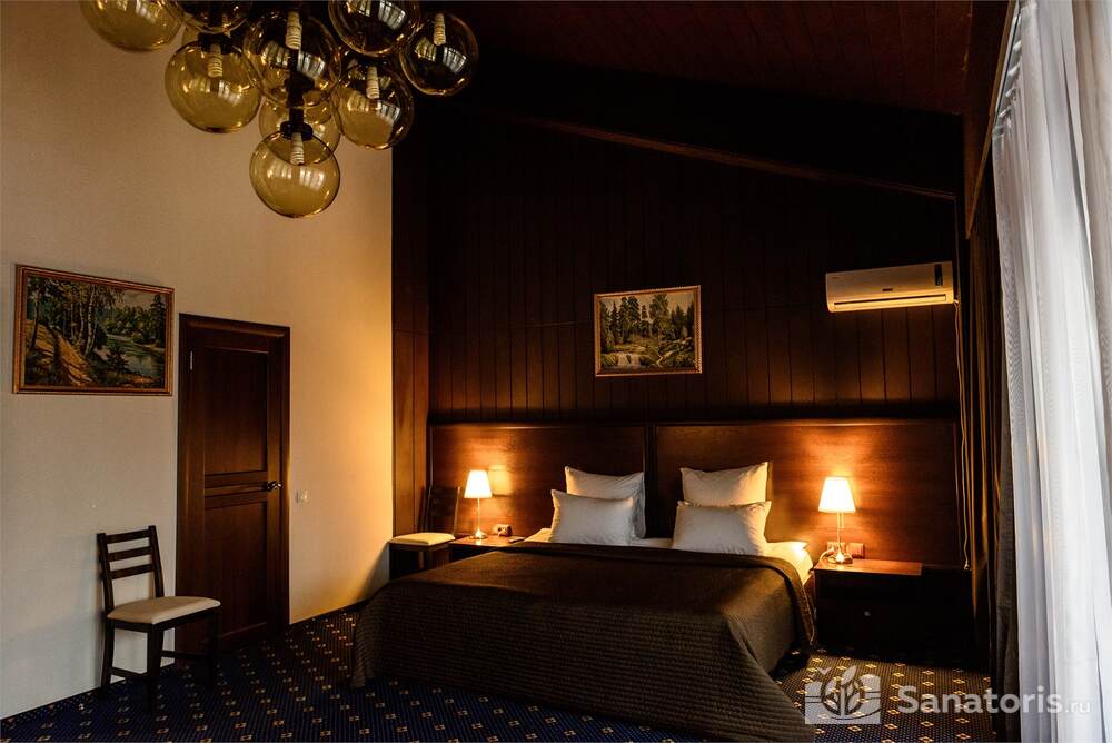 Люкс студия с видом на горы (Отель «Югославский»)