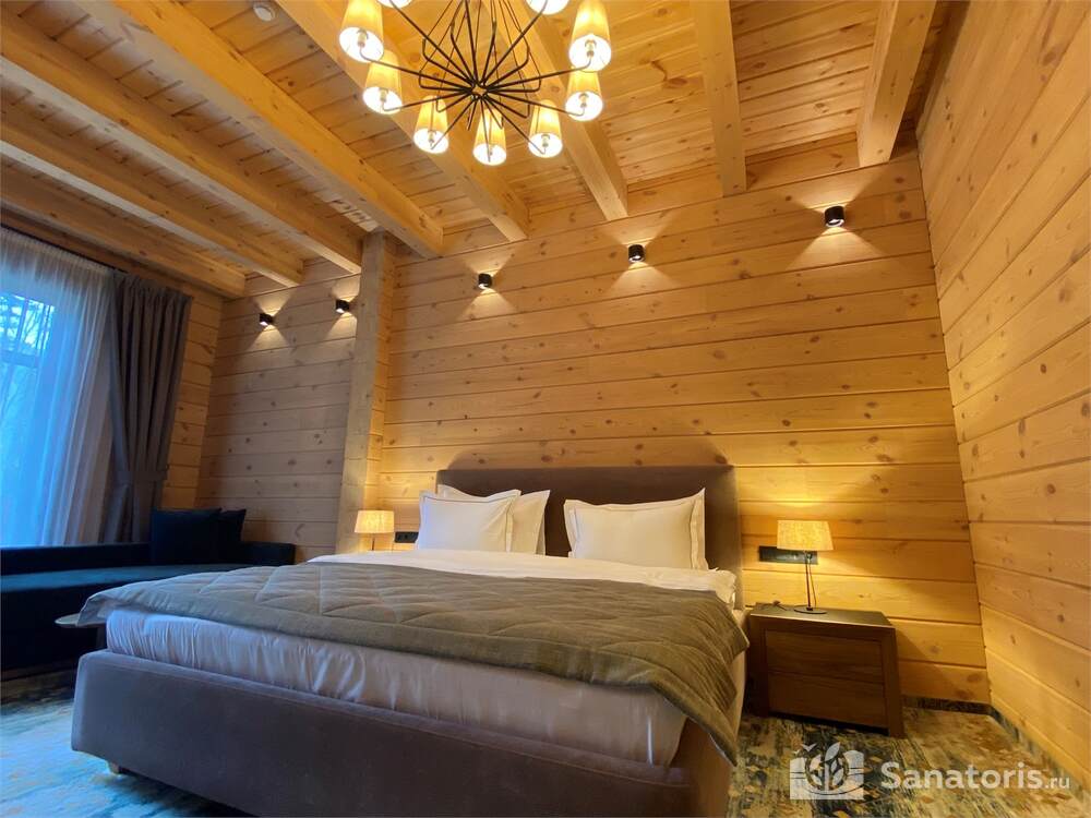 Номер Делюкс с двуспальной кроватью c видом на реку и террасой