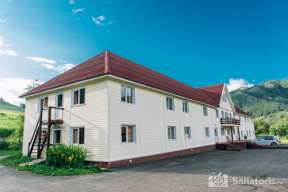 Благоустроенный гостиничный комплекс