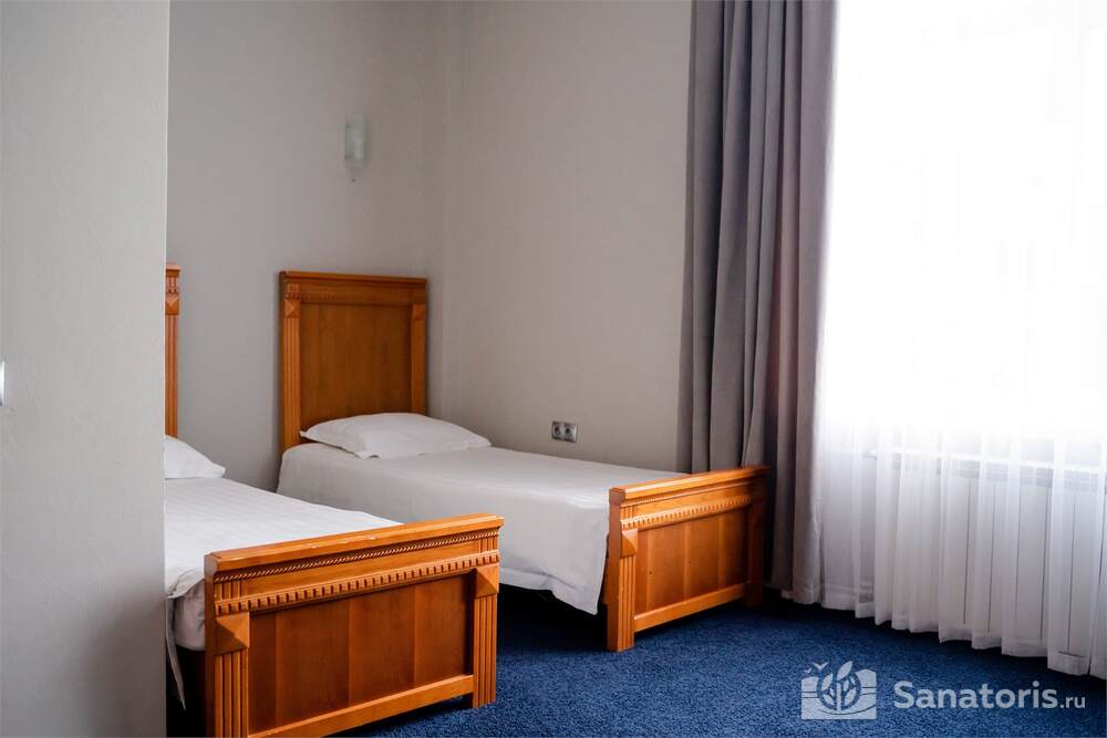 Двухместный эконом с двумя односпальными кроватями во втором кор