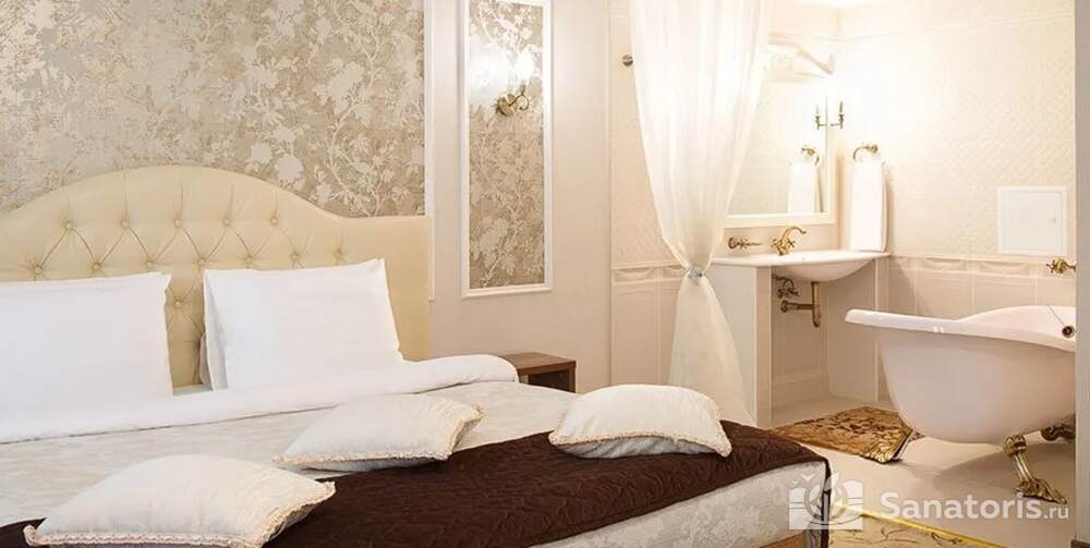 Люкс Шанель