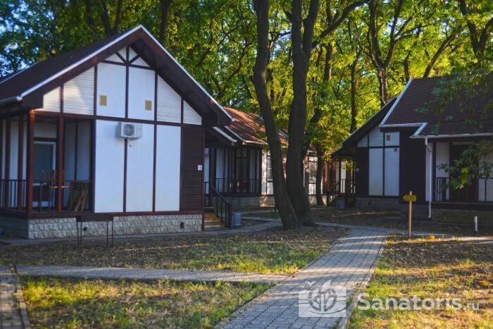 Дом 4-х местный с верандой