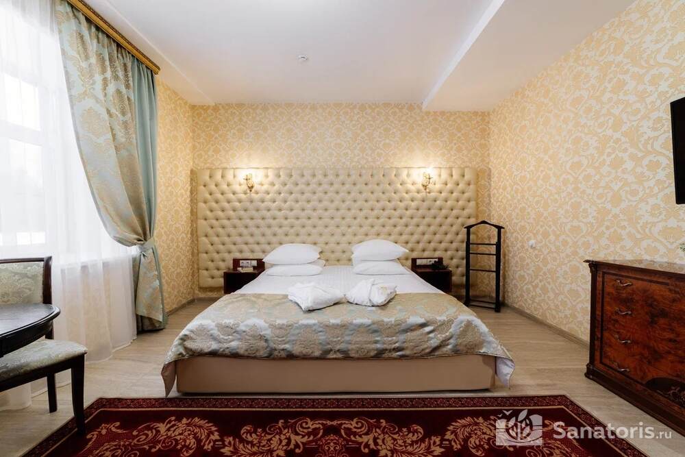 Стандарт с большой кроватью