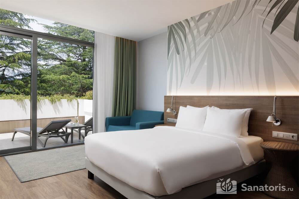 Студия с террасой и видом на парк