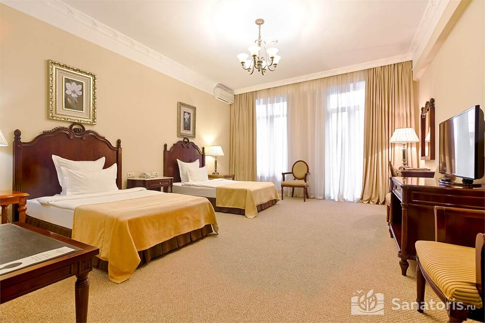 Джуниор Сьют с двумя кроватями