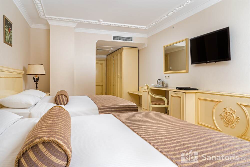 Номер первой категории ТВИН (с балконом)