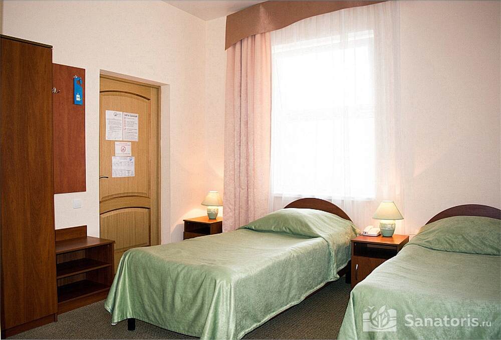 2-местный номер "Комфорт" вид на парк, без балкона (к. 6)