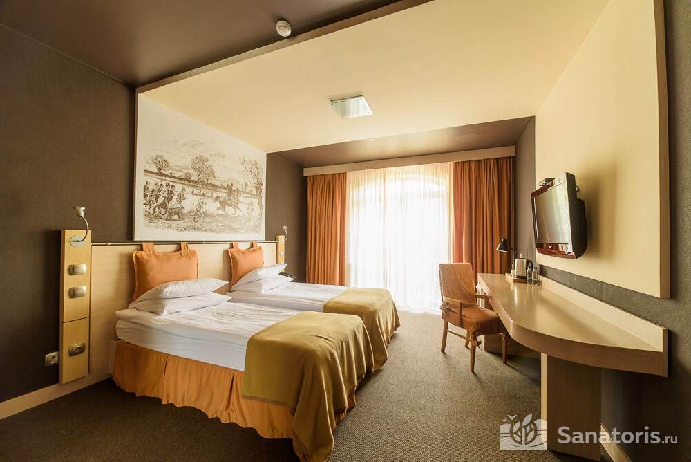 Двухместный номер с 2 кроватями и балконом