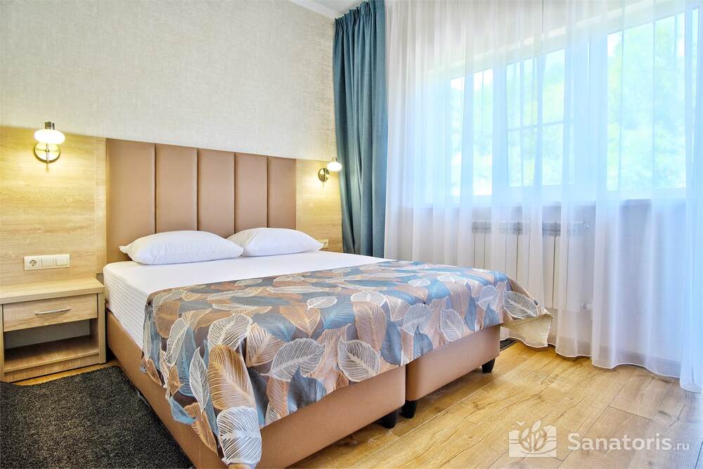 2-х. местный "Стандарт" с видом на лес