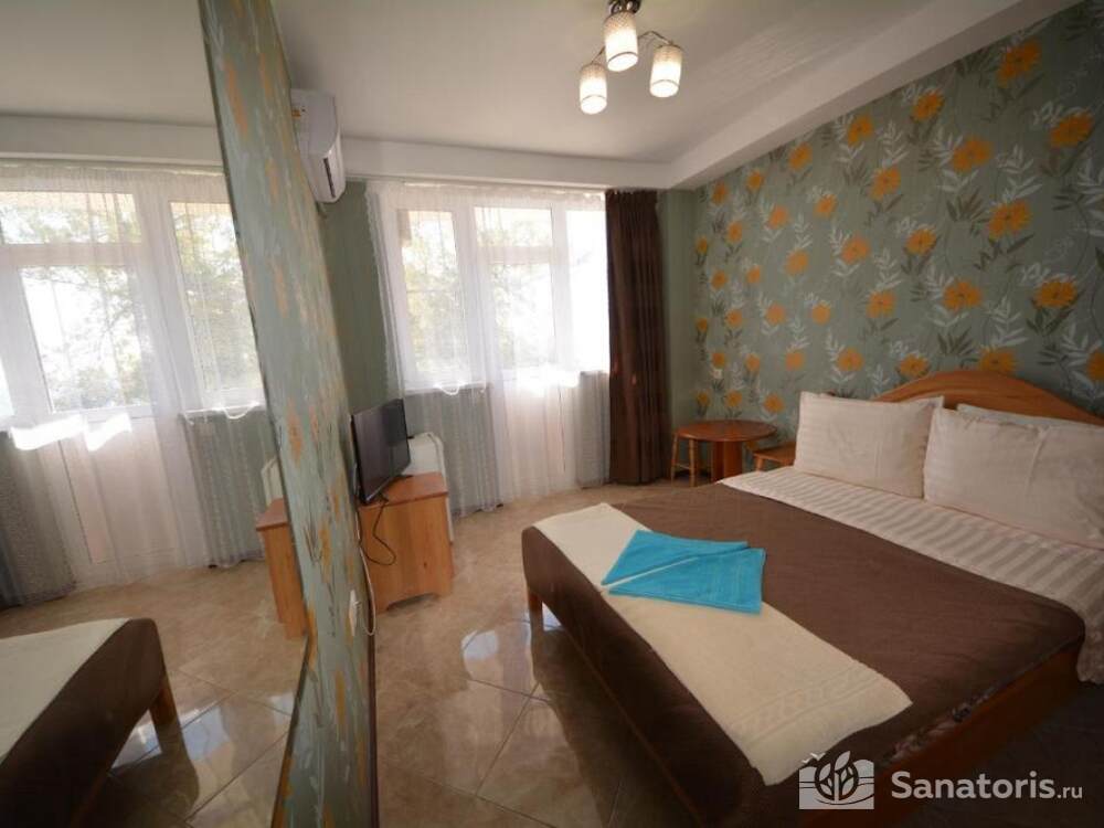 Номер-студио с террасой и кухней