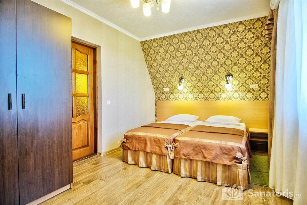 2-х. местный "Улучшенный" 2-х комн. с видом на 4 термальных басс