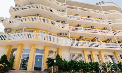 Отель Дубрава