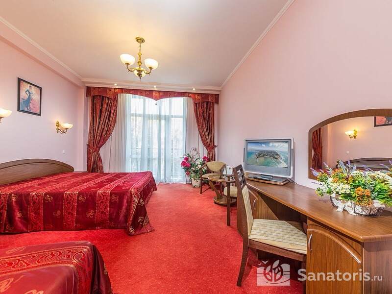 Студия 3-местная