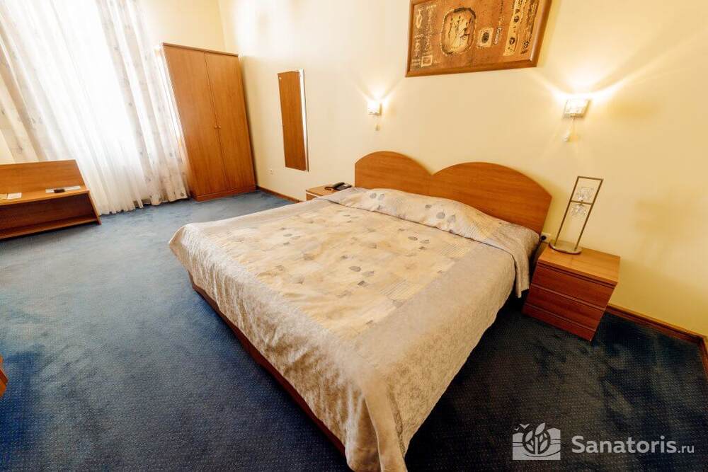 Однокомнатный двухместный «Стандарт плюс» Коттеджи