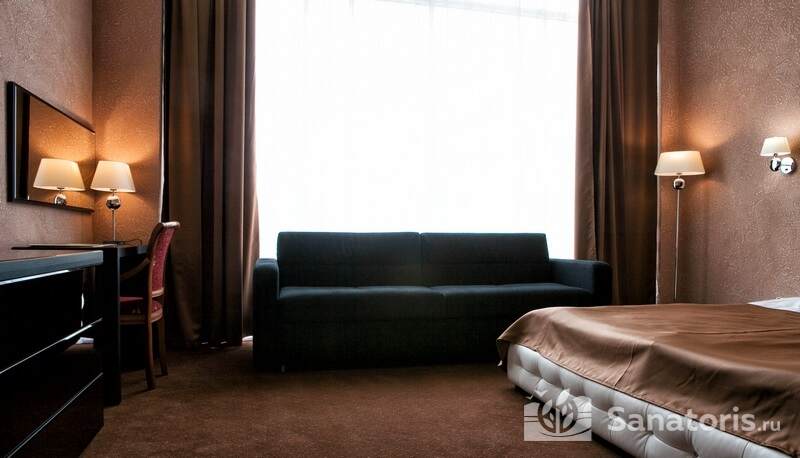 Двухкомнатный номер «Люкс фемели» Основной Корпус