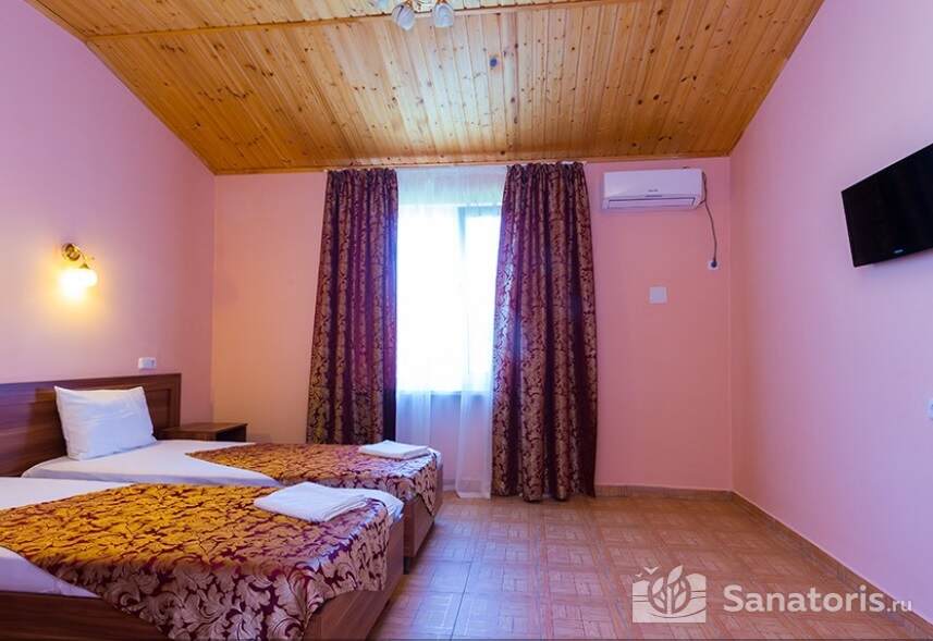 2-местный 2-комнатный 2-уровневый коттедж (10 корпус)