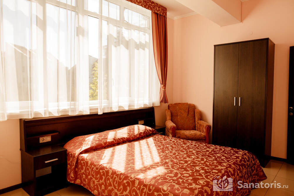 Трёхкомнатный "Люкс" в Мини-Сити, 1-4 этаж, с балконом