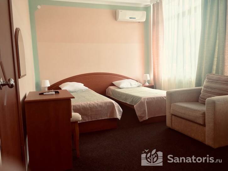 Коттедж без балкона