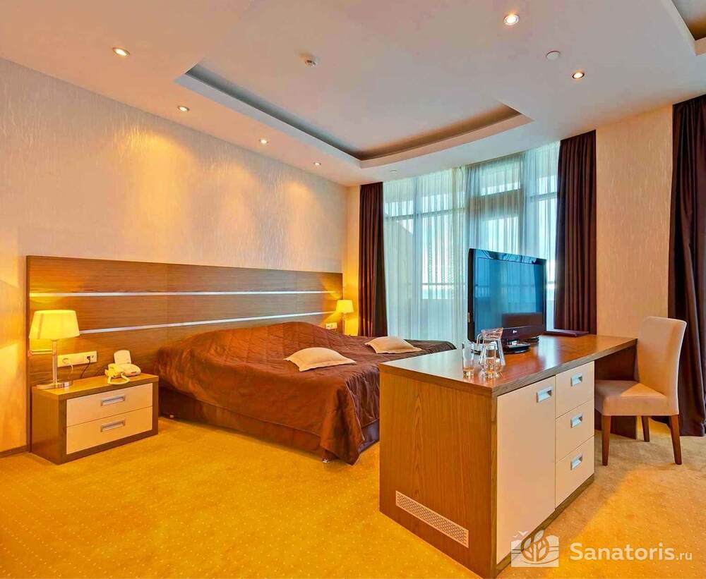 Джуниор Сюит Улучшенный Корпус "Приморский"