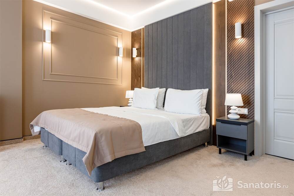 Джуниор Сюит с балконом и видом на море