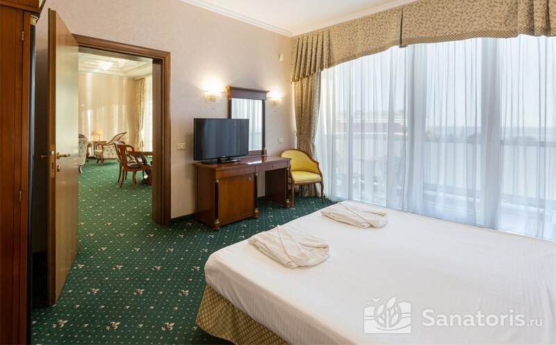 Апартаменты двухкомнатные двухместные 705